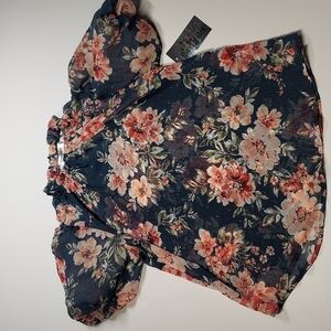 Puffed Sleeve Floral Print Blouse NWT Size Medium